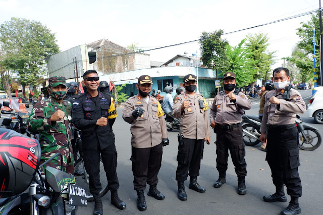 KodimKaranganyar - Untuk Menjamin Keamanan dan Ketertiban Masyarakat, Dandim Bersama Kapolres Gelar Patroli Bersama