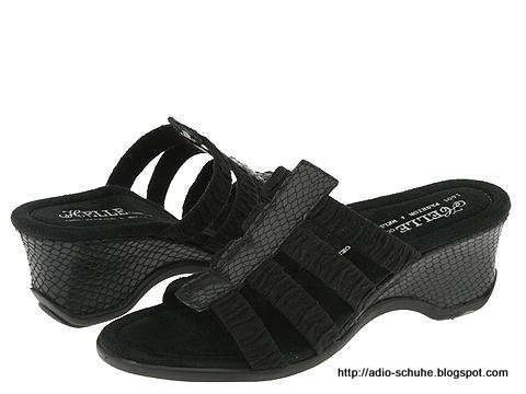 Adio schuhe:VN126125_{318308}