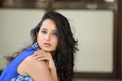 Ishika Singh Latest Glamorous Photos-thumbnail-2