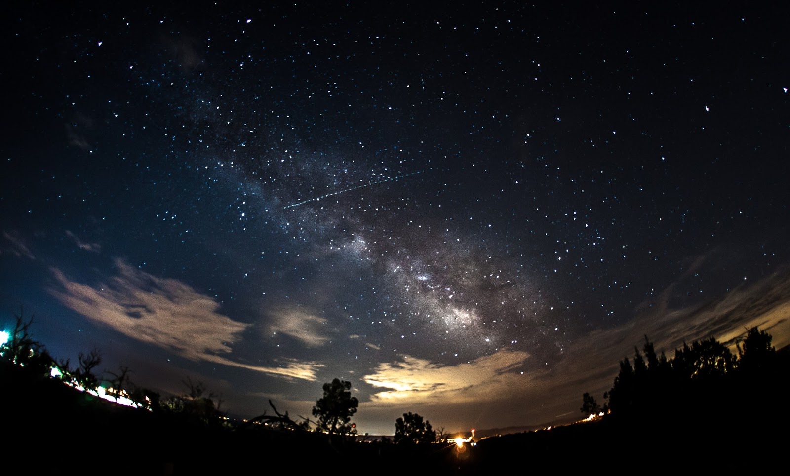 Info Terkini 26 Gambar Langit Malam Penuh Bintang Dan Bulan