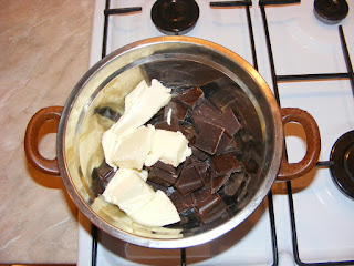 unt si ciocolata la baine marine, preparare creme de ciocolata pentru prajituri deserturi si dulciuri de casa, 