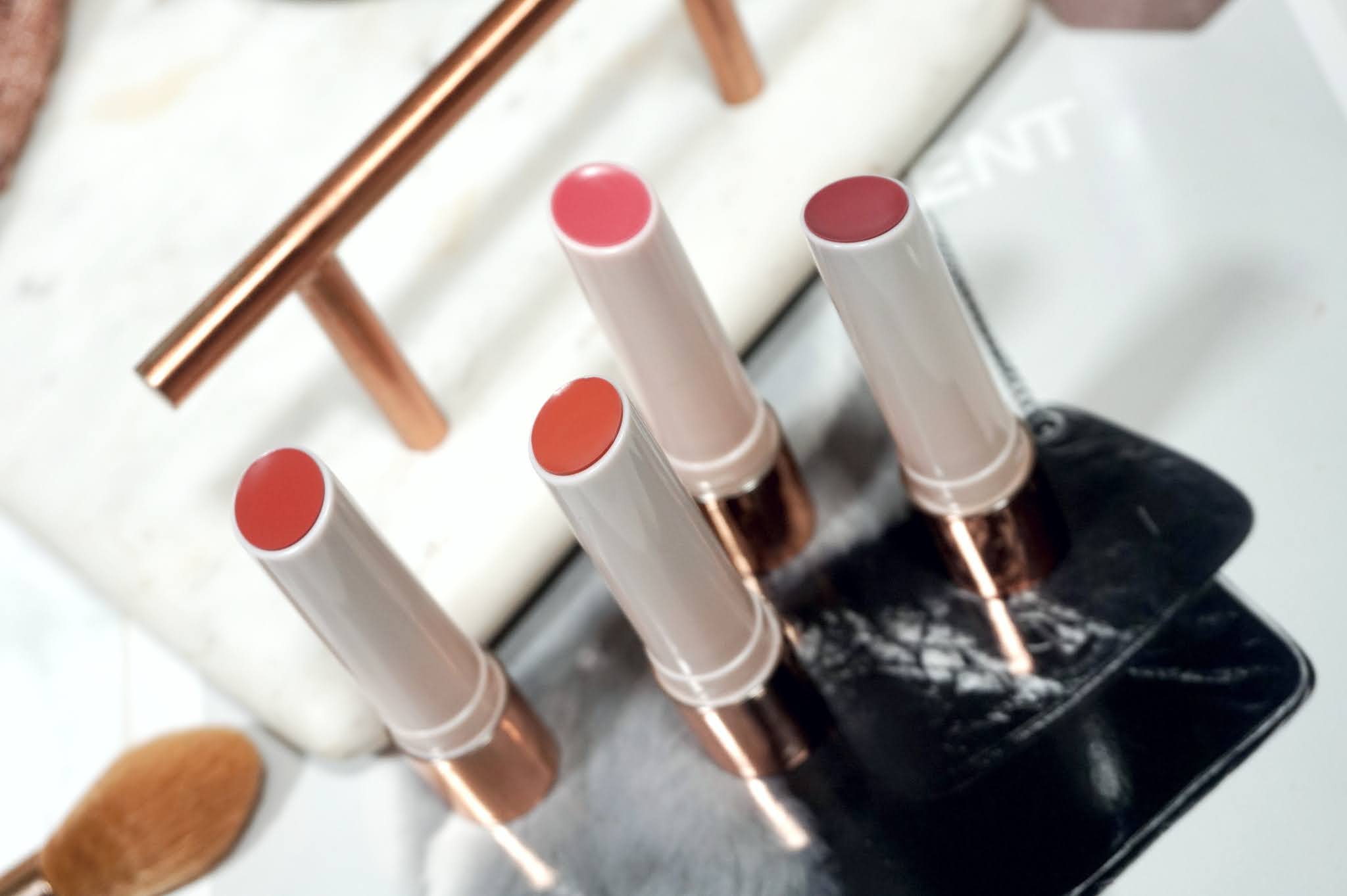 Charlotte Tilbury Hyaluronic HappiKiss Hydrating Lipstick Balms Review and Swatches