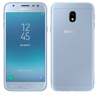 Samsung Galaxy J3 Pro dengan warna biru muda