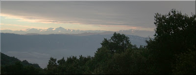 Vista de la pirámide de San Lorenzo al sur, en la Demanda