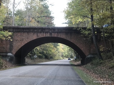 Colonial Parkway