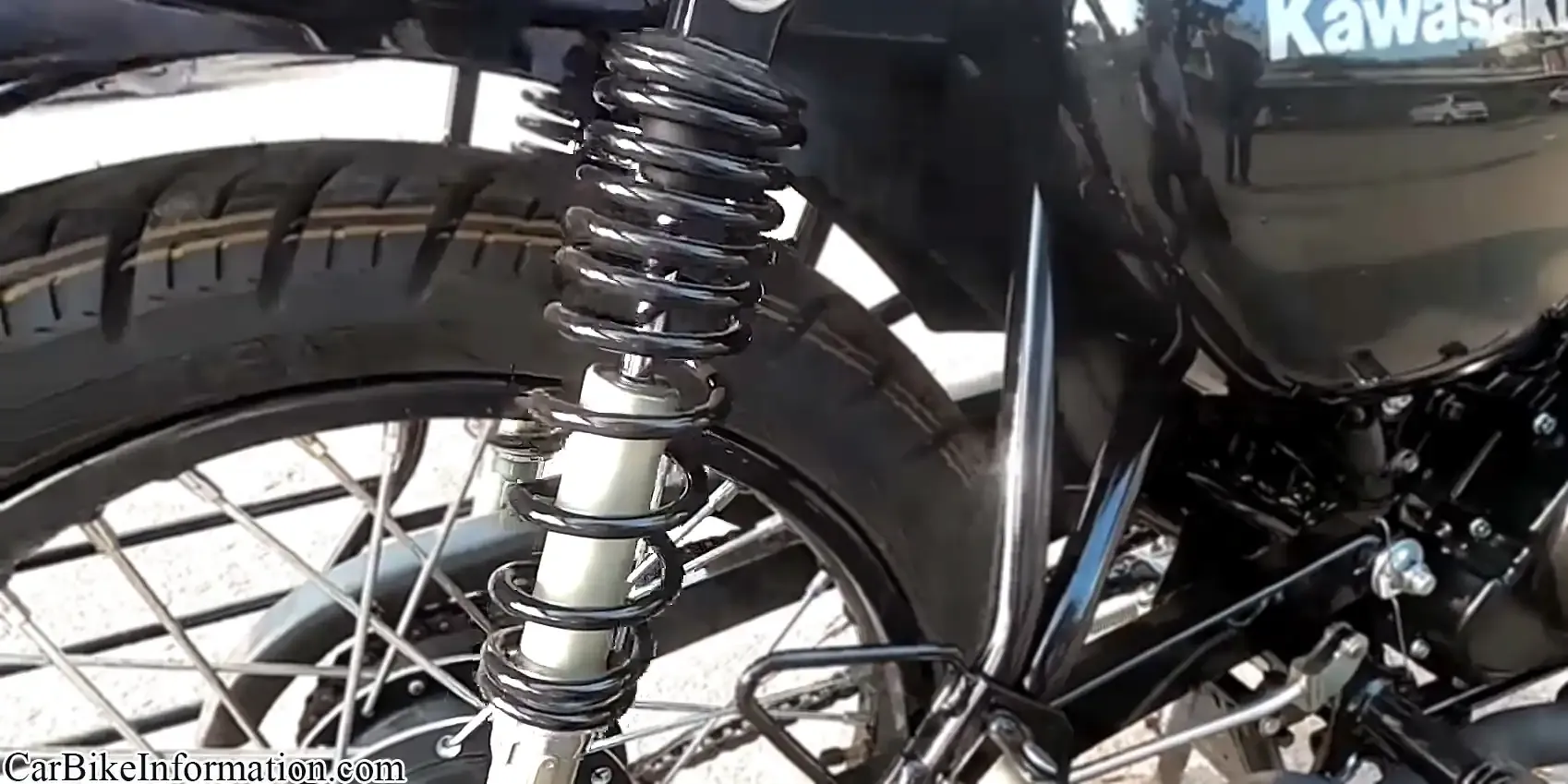 Kawasaki W175 Back Suspension