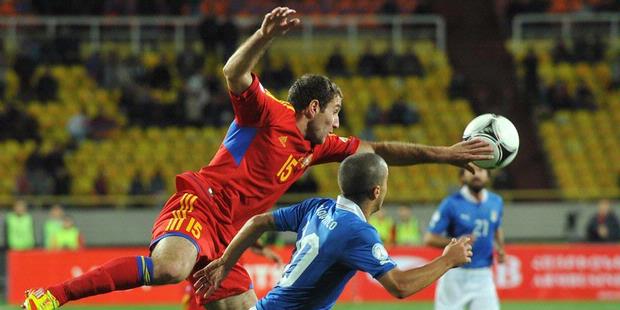 Cuplikan Video Gol Highlights Armenia vs Italia 1-3, 13 Okt 2012