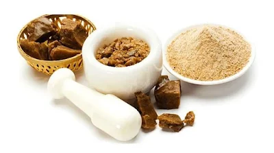 Asafoetida or Heeng, a stinking plant derived gum before cooking, looses its stink completely when cooked and transforms the food into a highly palatable dish