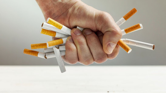 ماذا يحدث بعد الإقلاع عن التدخين؟ فوائد صحية فورية