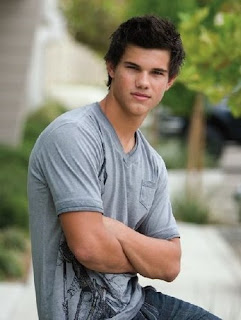 Taylor Lautner Biography American actor
