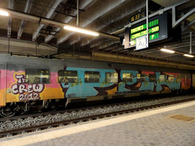 WholeCar graffiti