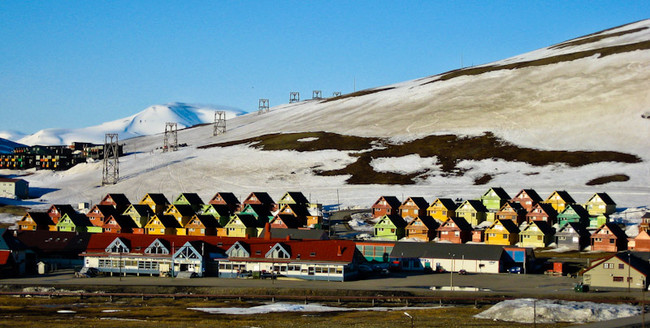 These cheerful houses in Svalbard can have their colors appreciated for days. This picture was taken at 12:01am. - It's Midnight In The Arctic Circle...And The Sun Is Shining Brightly