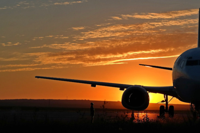 airplane-aircraft-airport-sunrise