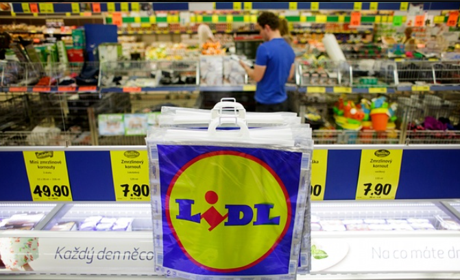 Η LIDL έλαβε σχεδόν $ 1 ΔΙΣ  χρηματοδότηση από «αναπτυξιακά κονδύλια»