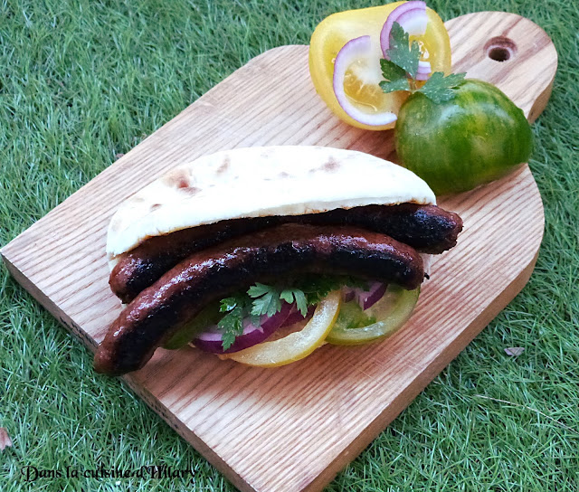 Sandwich pita houmous merguez aux saveurs orientales