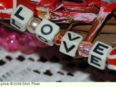 'love' photo (c) 2009, Shirl - license: http://creativecommons.org/licenses/by/2.0/