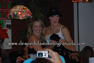 Show Drag Queen restaurante para despedidas