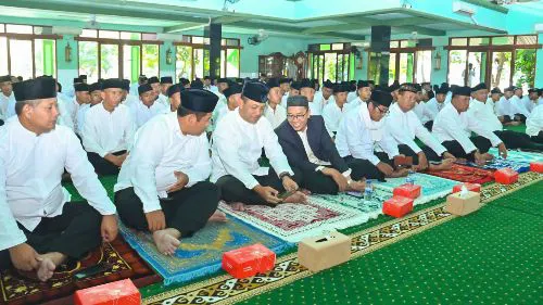 Pangdam V/Brawijaya Ikuti Istighosah Qubro bersama Wapres RI, KASAD dan Ribuan Prajurit