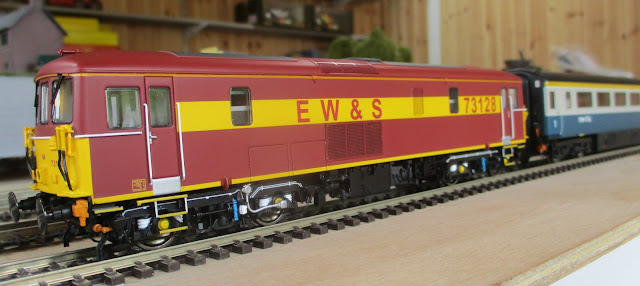 Dapol EW&S Class 73