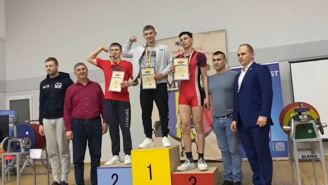 Tineri din Leova Campioni la al XX-lea Campionat al Moldovei la Powerlifting