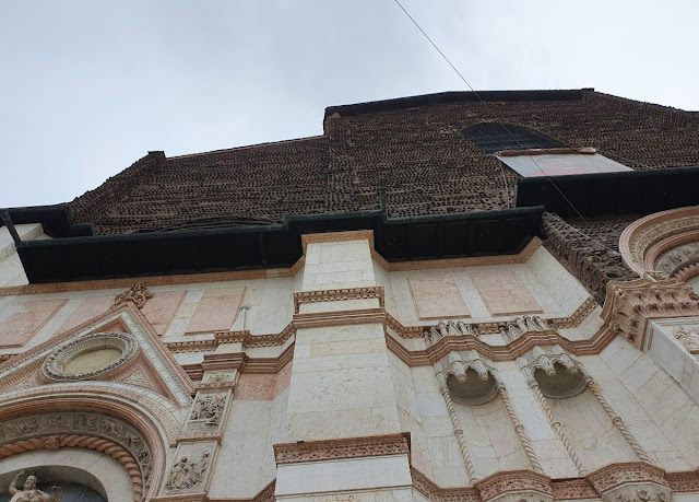 Bologna - Unvollendete Fassade Basilika San Petronio