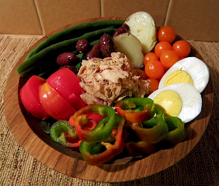 Bowl of Salade with Substituted Veggies