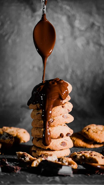 Biscoitos com Calda de Chocolate