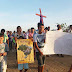 Sexta-Feira Santa é celebrada em Nova Fátima com Via Sacra da cidade ao Morro de Ló
