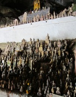 Lots of Buddha