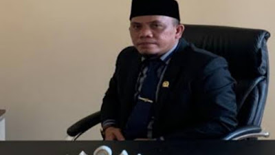 Wakil Ketua III DPRD Tanggamus, Tanggapi Terkait Larangan Guru Rangkap Panitia Pemilu.