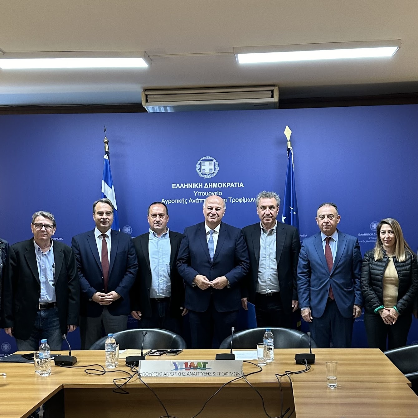  Συνάντηση Θανάση Παπαθανάση με τον Υπουργό Αγροτικής Ανάπτυξης και Τροφίμων Κώστα Τσιάρα  και τη Νέα Ομοσπονδία Χοιροτροφικών Συλλόγων