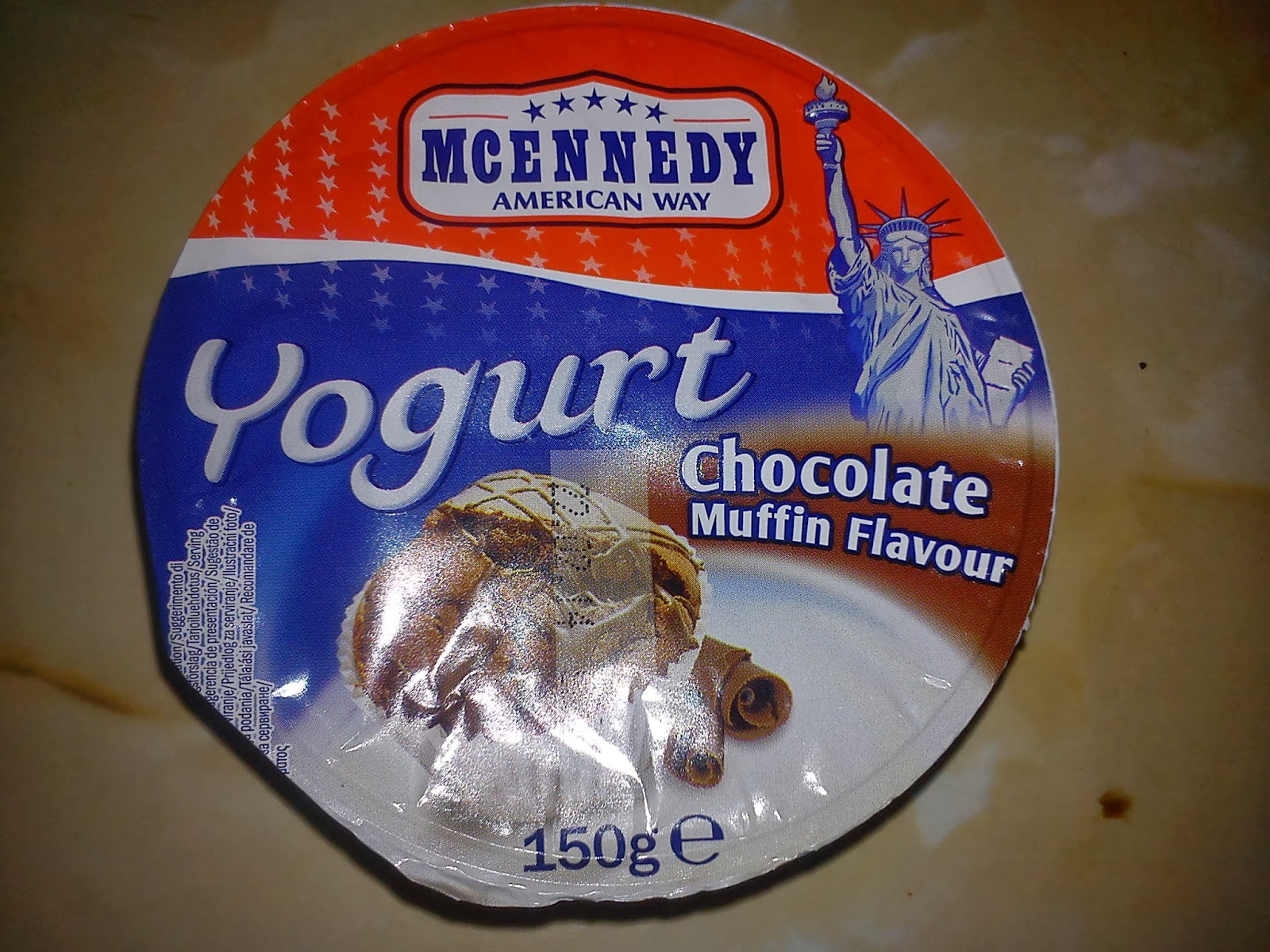 Mcennedy American way - Yogurt Chocolate Muffin Flavour  Jogurt z kawałkami ciasta o smaku kakaowym 20% LIDL