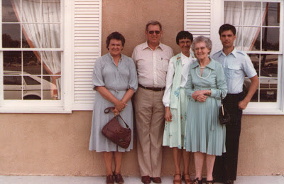 Betty and Leon Hodges, Edna Macon, Oda Lee Patton Shewcraft, Dave Macon