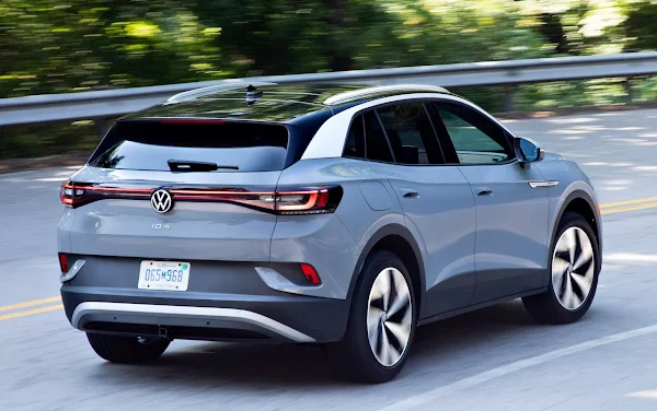 Volkswagen ID.4 AWD PRO tem autonomia confirmada de 398 km