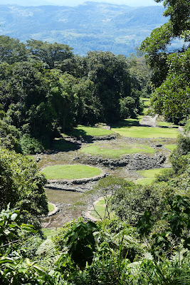 Panorama sur le site de Guayabo