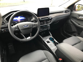 Instrument panel of 2020 Ford Escape Titanium AWD