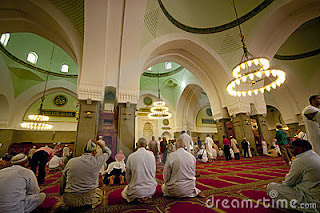 ruang shalat masjid quba