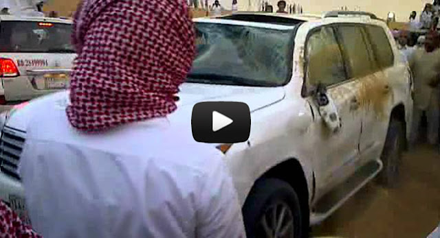 Saudi-Driver-Rolls-Over-2012-Lexus-LX-570