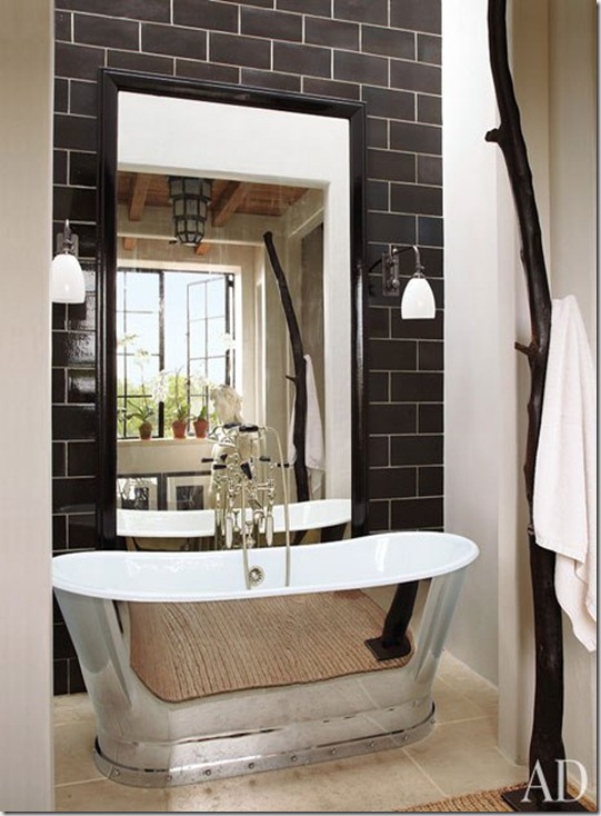 item11.rendition.slideshowWideVertical.alfredo-paredes-brad-goldfarb-new-york-apartment-12-master-bath