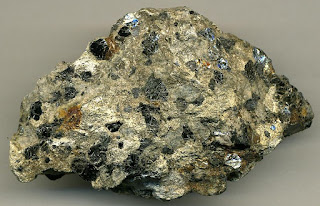 okaite by oka niobium mine