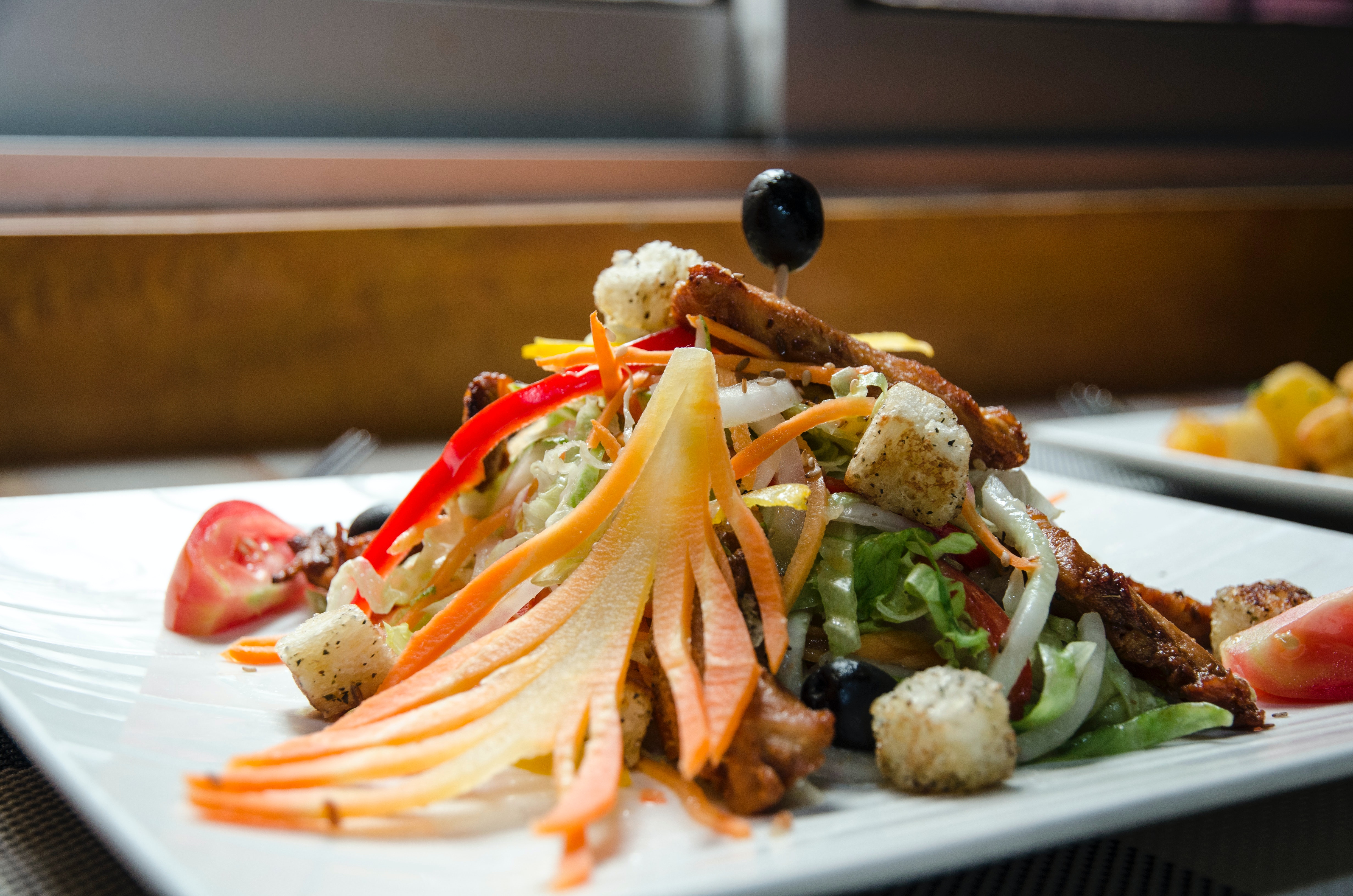 Greek Salad with Grilled Chicken