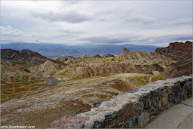 Zabriskie Point, Death Valley 