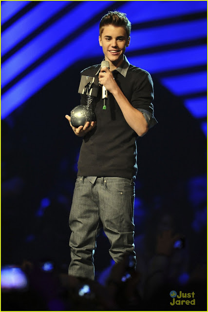 7. Justin Bieber's New Look At Mtv Emas Sunday (november 6) 2014