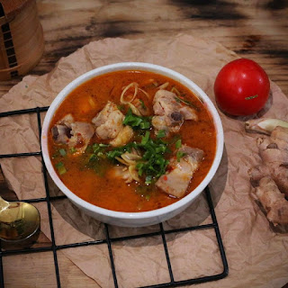 Gà nấu tomyum