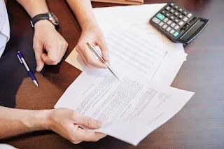 Tax Lawyer vs. CPA: Which One Does Your Small Business Need?