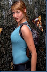 002_lara_croft_135