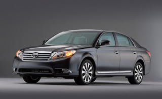 Mobil Toyota Avalon Terbaru 2011