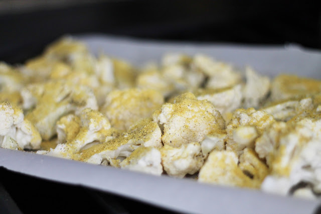 Cheesy Roasted Cauliflower via @labride