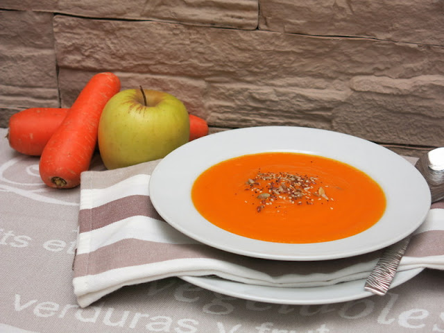 CREMA DE ZANAHORIA Y MANZANA