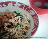  Mie ayam ini aslinya berjulukan mie ayam bangka RESEP MIE AYAM BANGKA ENAKNYA MAU TAMBAH